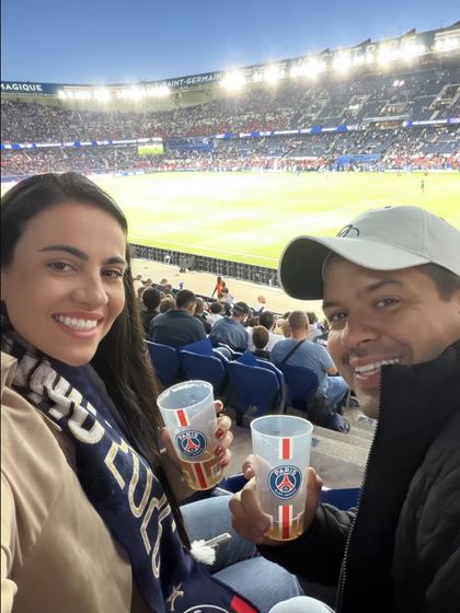 Cliente da Footravel no estádio