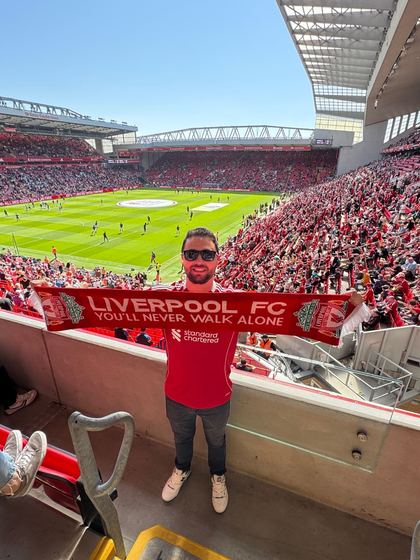 Cliente da Footravel no estádio